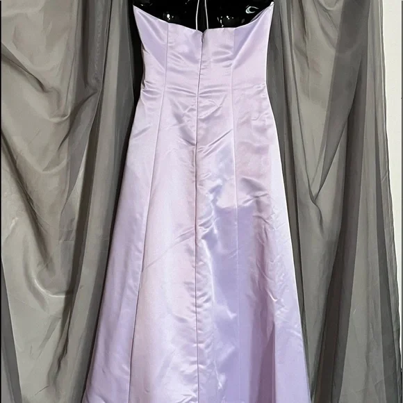 Ladies Formal Dress - Picture 5 of 5